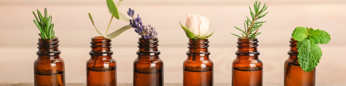 Les 8 huiles essentielles incontournable pour une saison en pleine santé !